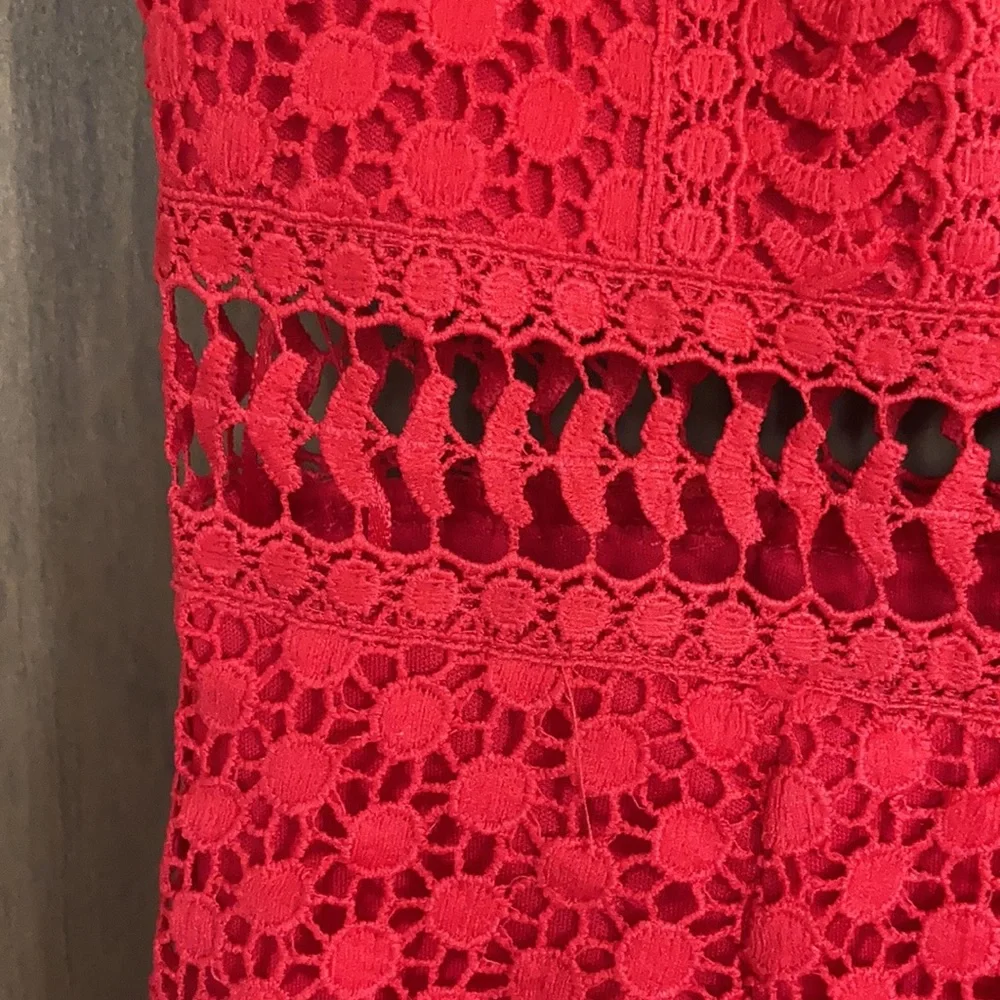 3/$45 Romeo & Juliet couture dress crochet like shell w ruffle detail size M - Picture 10 of 17
